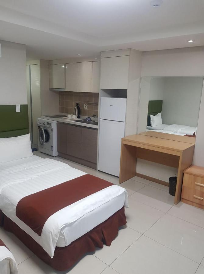 J Hotel Уланбатар Екстериор снимка