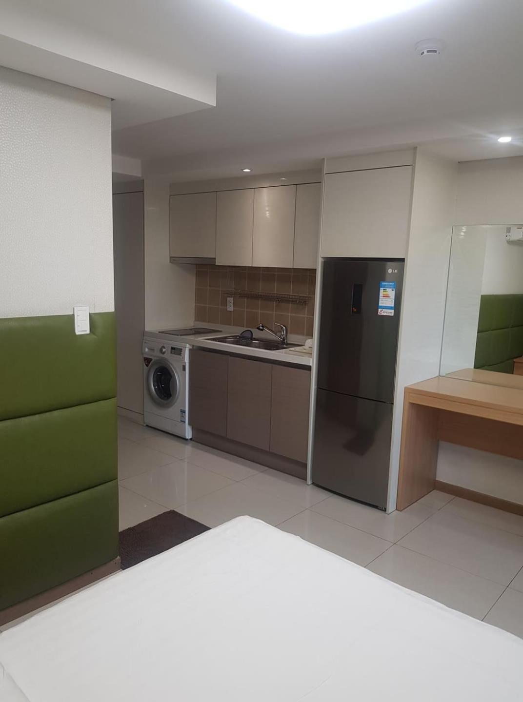 J Hotel Уланбатар Екстериор снимка