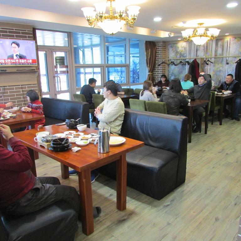 J Hotel Уланбатар Екстериор снимка