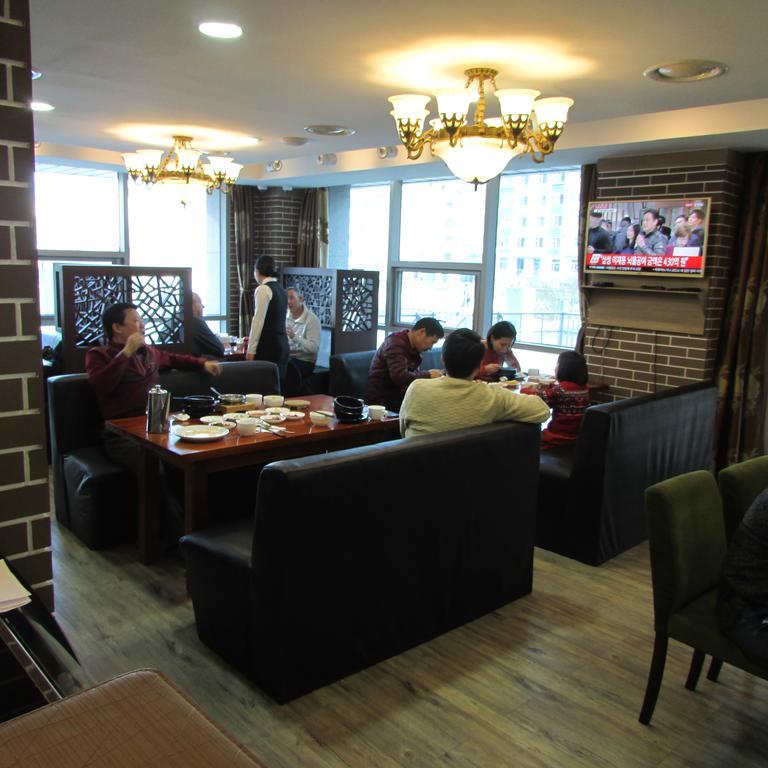 J Hotel Уланбатар Екстериор снимка